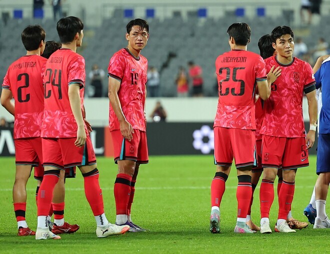 「アジア３位の座さえ危うい」日本に屈辱３連敗の韓国代表、まさかの“アジア４位”転落危機に韓メディアは愕然「日本を追いかけるどころではない」（SOCCER DIGEST Web） - Yahoo!ニュース - Yahoo!ニュース