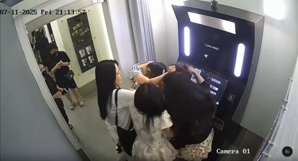 「国の恥さらしだ」韓国人女性がベトナムで現地女性を暴行…SNSで拡散・非難殺到（KOREA WAVE） - Yahoo!ニュース - Yahoo!ニュース