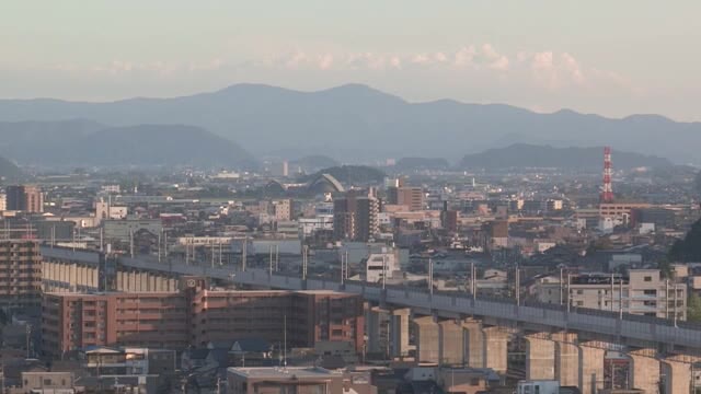 5日連続の熱中症警戒アラート 福井市で今季県内最高の37.8度を記録 熱中症の疑いで9人が搬送（福井テレビ） - Yahoo!ニュース - Yahoo!ニュース