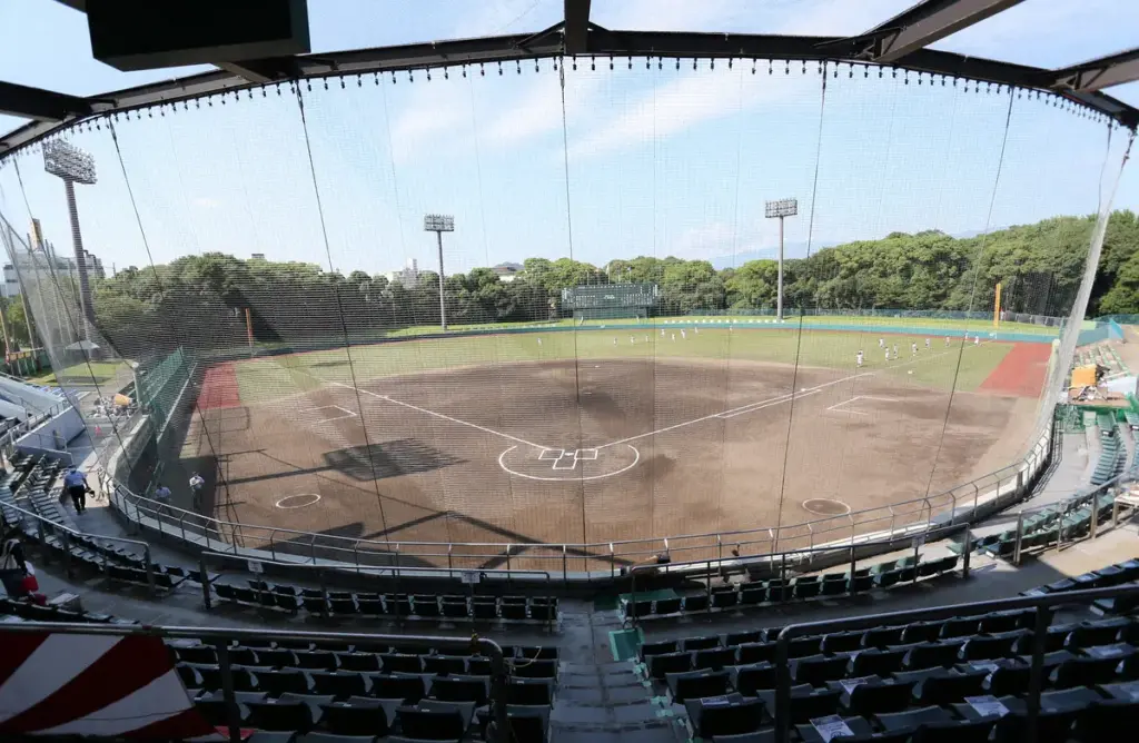 【高校野球】“青のプライド”奈良大付は1歩及ばず…決勝は天理―智弁学園に決定 - スポニチ Sponichi Annex 野球