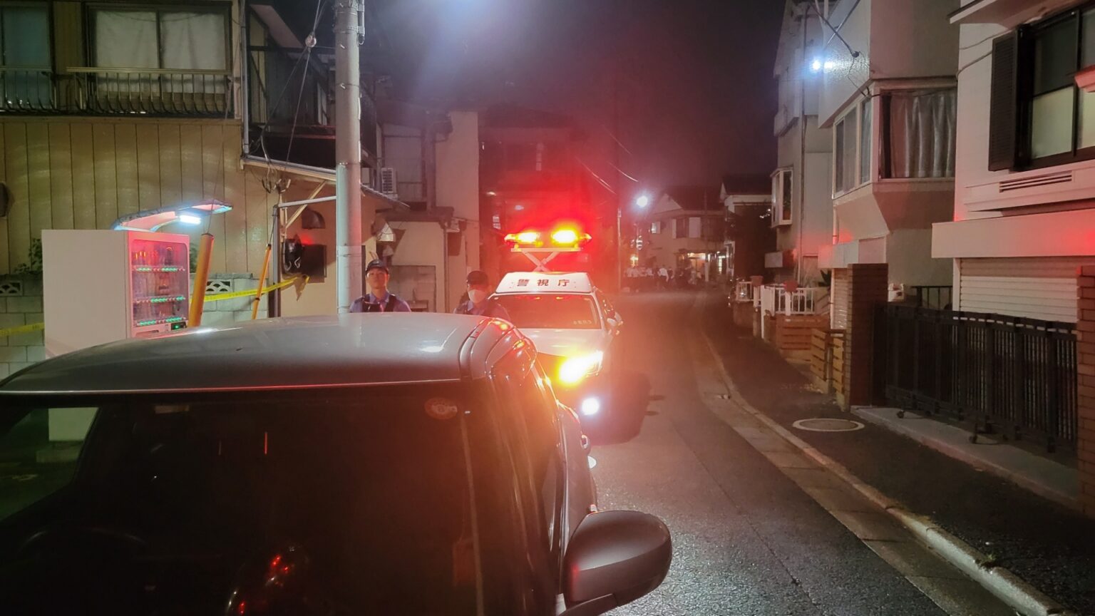 【速報】東京・江戸川区の住宅で女性2人がハンマー様のもので頭殴られる　搬送時意識あり命に別状なし　容疑者は細身で黒系のTシャツ姿で逃走か　警視庁（TBS NEWS DIG Powered by JNN）