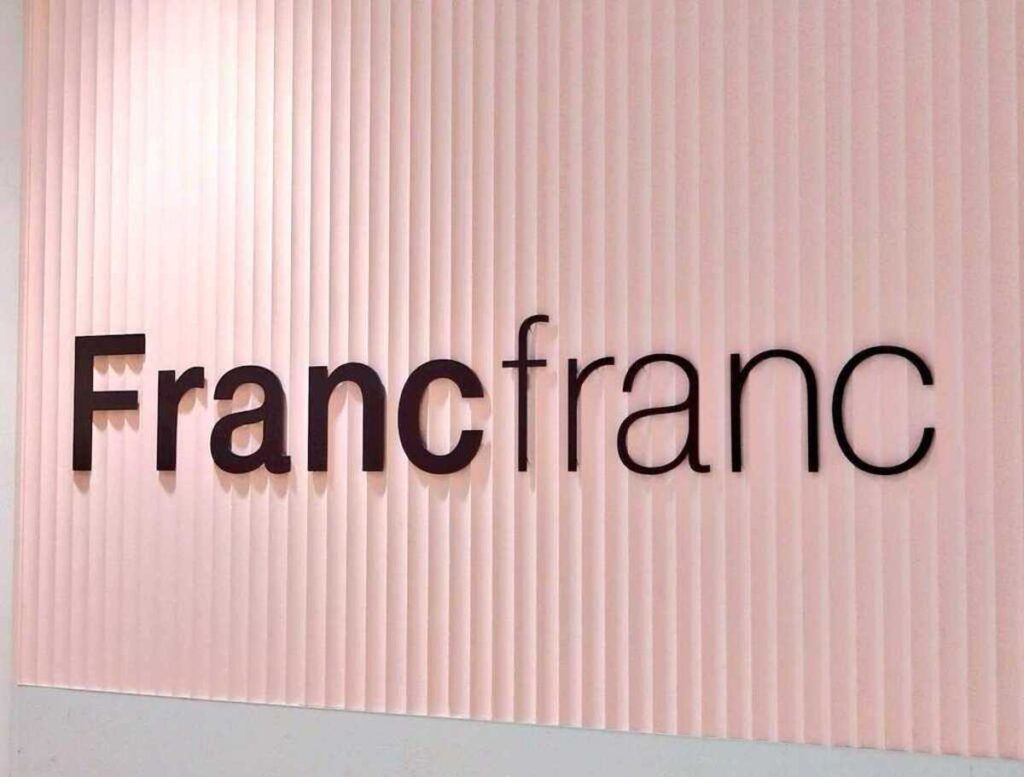 「4つ購入しました」 フランフランの“1500円エコバッグ”が大人気 「たたむのも簡単でめちゃくちゃ便利」「かわいくて最高です」 - Yahoo!ニュース