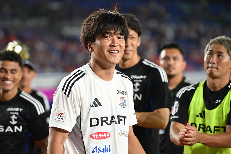 谷村海那のゴールはストライカーの感覚がなければできない芸当。 一瞬にしてサポーターの心を鷲掴みにした - タグマ！