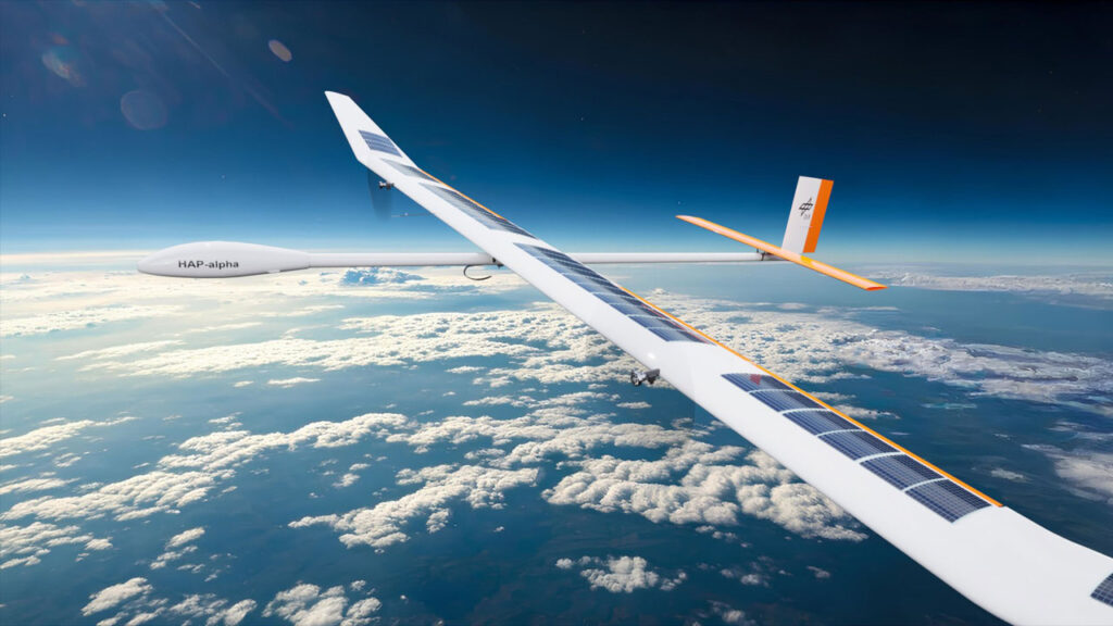 ドイツ航空宇宙センター、太陽光無人航空機「HAP-alpha」の地上振動試験に成功