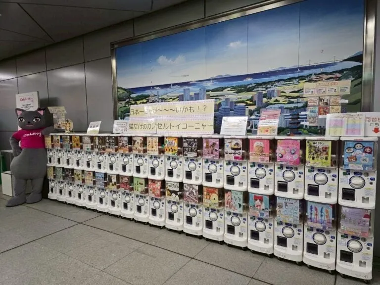 猫のカプセルトイ