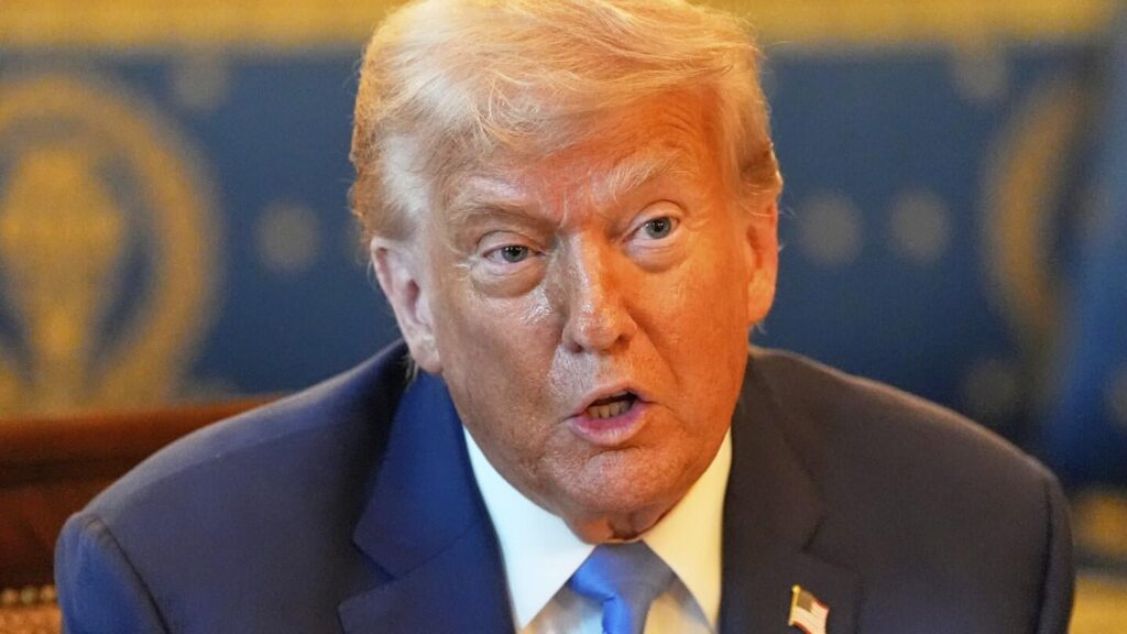 トランプは、配達で一時停止を命じてから数日後、ウクライナにさらに武器を送ると米国が言っています