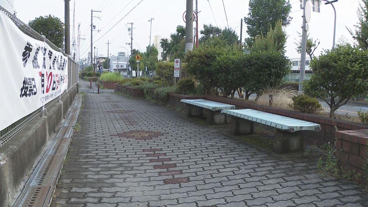【速報】路上で26歳男性の腹を刺し首など切りつけ殺人未遂疑い、男4人逮捕　男性は全治1か月の重傷