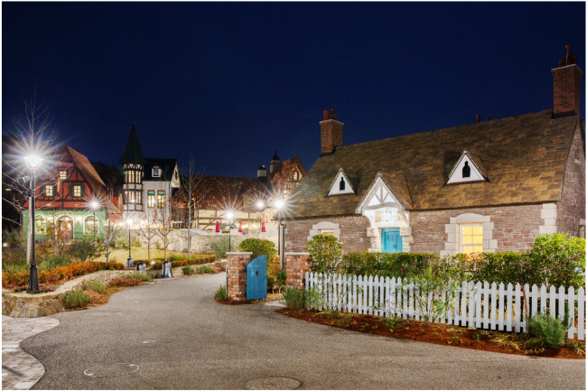 魔女の谷（夜）