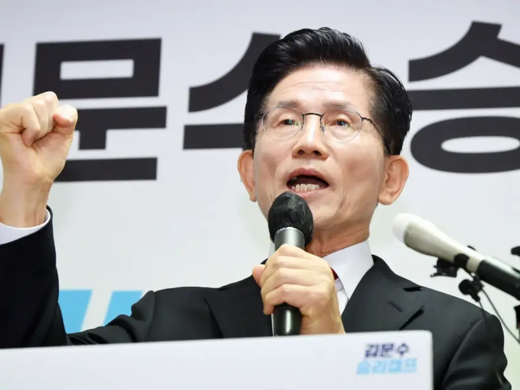 前雇用労働相が最大野党代表選 ”出馬宣言”…「李在明 “独裁暴走”を阻止する」＝韓国 | wowKorea（ワウコリア）