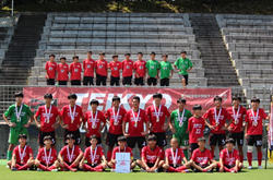速報！【優勝写真掲載】2025年度 岐阜県中学総体サッカー競技 帝京大学可児中が優勝！17連覇達成！中津川FCと共に東海大会出場決定 | Green Card ニュース