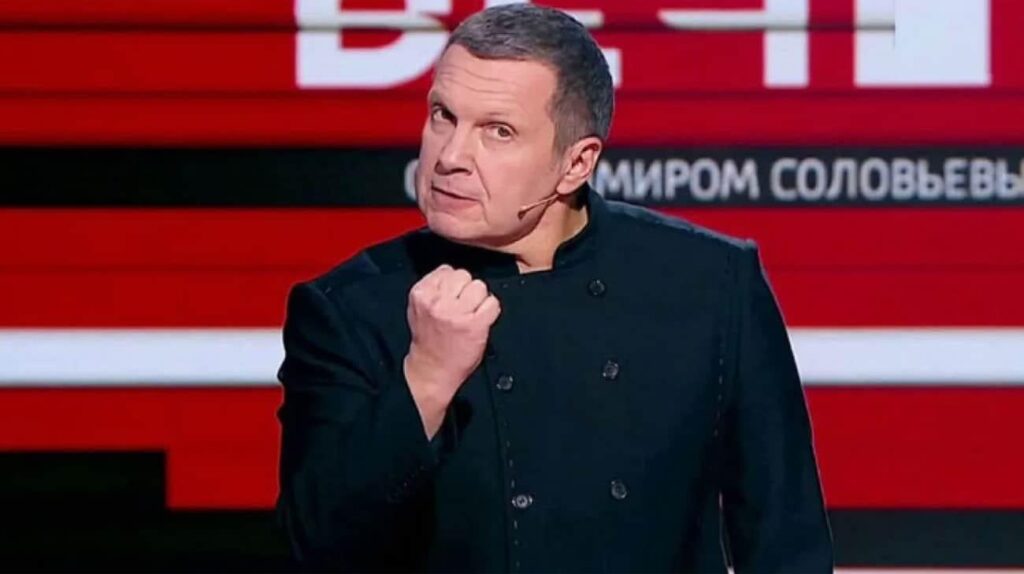 伝えられるところによると、ロシアのプロパガンダは、プーチンを批判した後、トランプを標的にするよう命じたと伝えられています