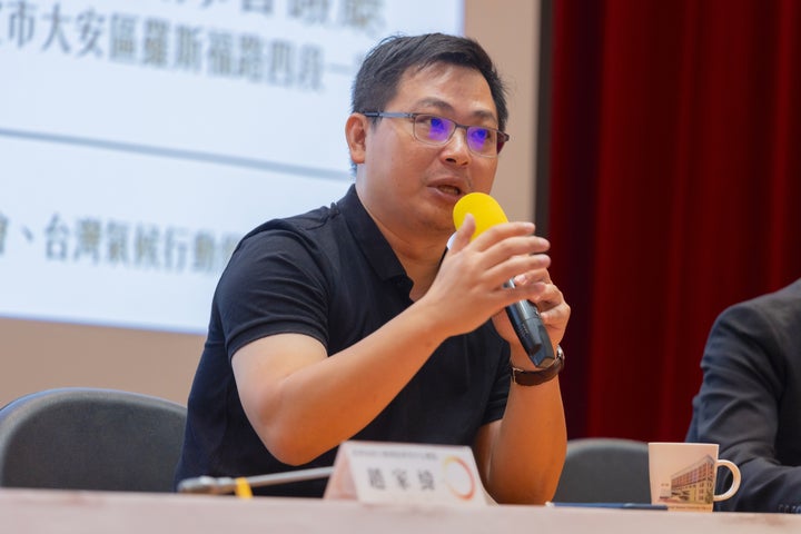 趙家緯（チアウェイ・チャオ）さん：台湾クライメート・アクション・ネットワーク（TCAN）のリサーチディレクター。国家気候変動対策委員会の委員も務める。2013年に国立台湾大学で環境工学の博士号を取得。長年にわたり、気候・エネルギー政策に積極的に関わり、エビデンスに基づく政策提言を行っている。