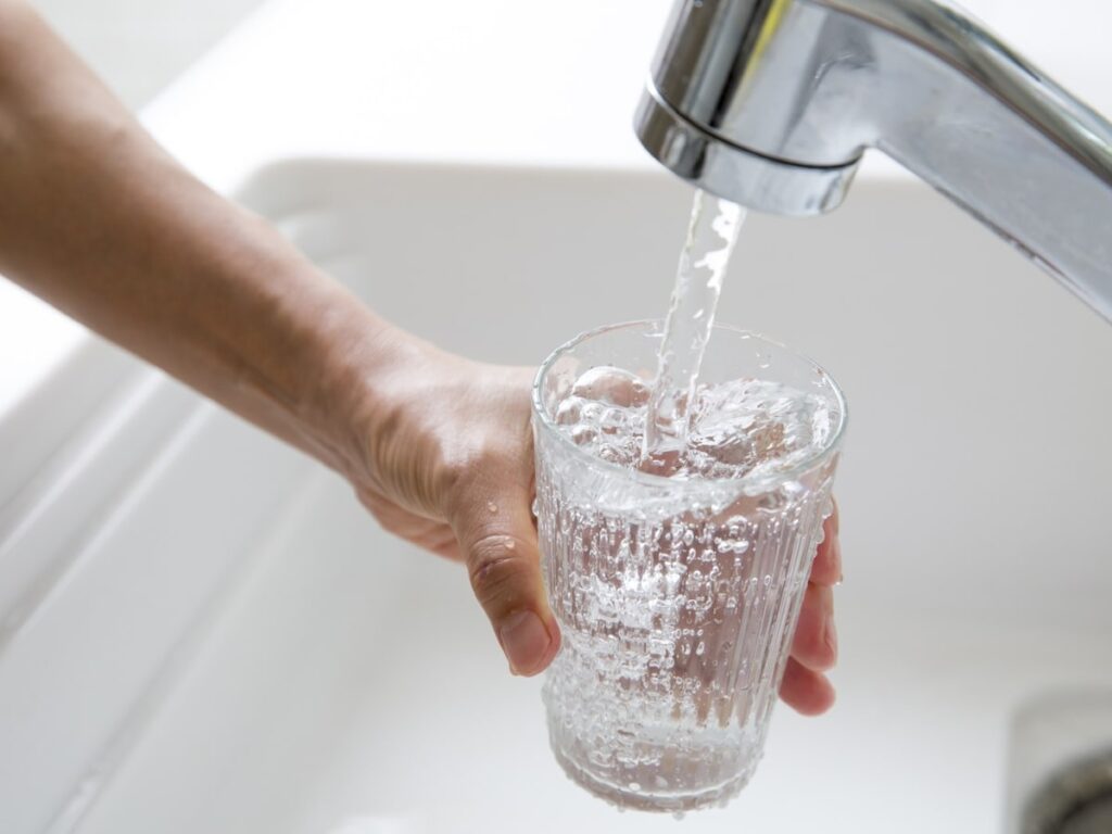 「水がきれいだと感じる都道府県」ランキング！ 2位「長野県」、1位は？ - All About ニュース