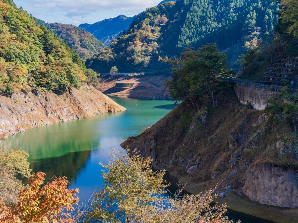 夏に行きたい「埼玉県の穴場秘境」ランキング! 同率2位「中津峡」「滝沢ダム」、1位は?【2025年調査】 – All About ニュース 夏に行きたい「埼玉県の穴場秘境」ランキング! 同率2位「中津峡」「滝沢ダム」、1位は?【2025年調査】 - All About ニュース