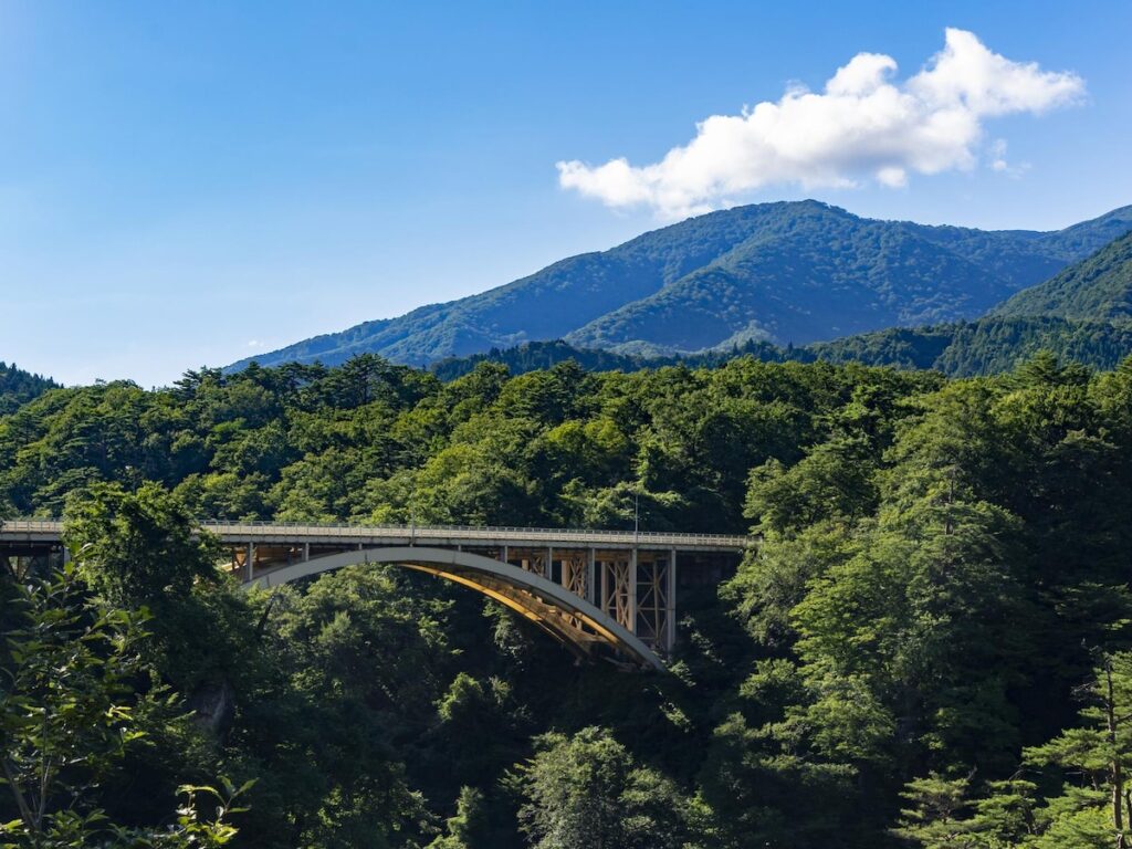 夏に行きたい「宮城県の穴場秘境」ランキング！ 2位「鳴子峡」、1位は？【2025年調査】 - All About ニュース