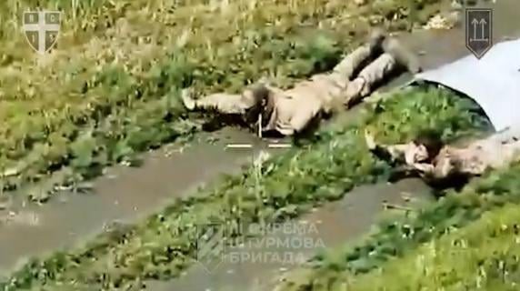 ロシアの兵士がドローンとロボットのみのウクライナのパトロールに降伏する