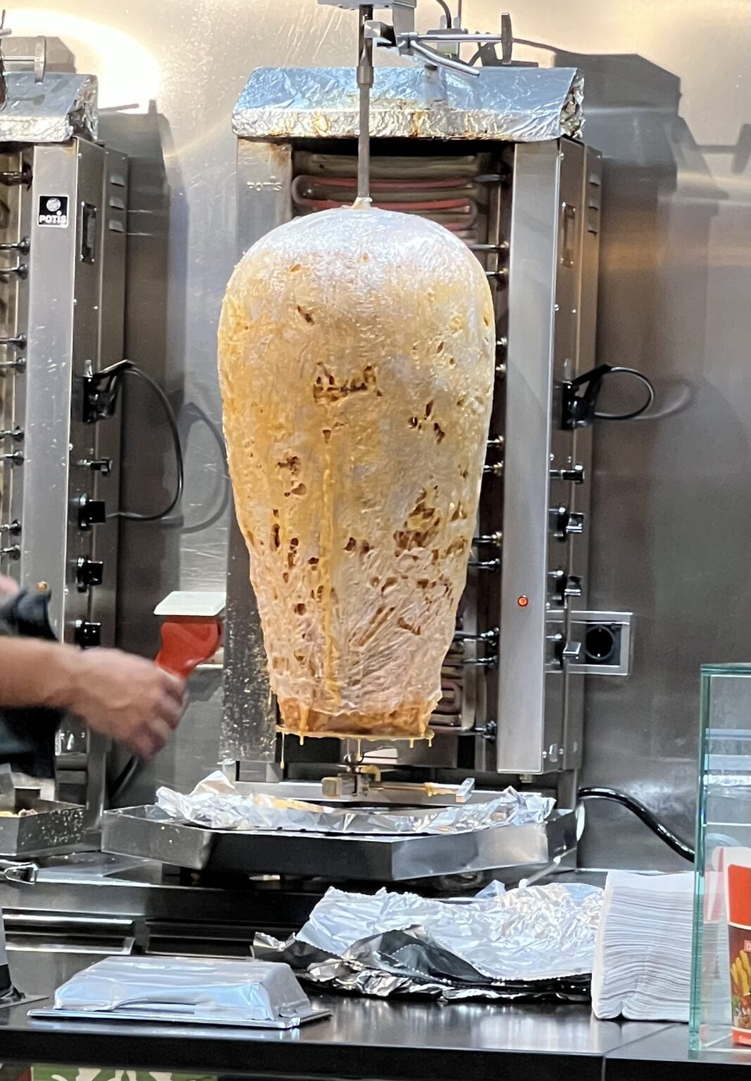 Donerzakenがドナーのプラスチックを溶かすのは普通ですか？