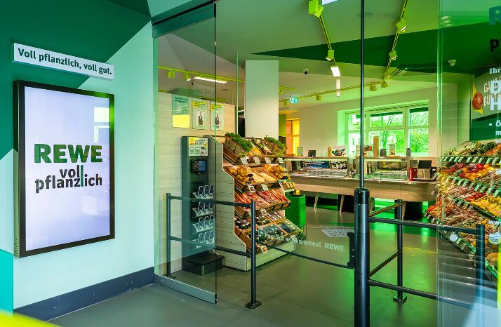 欧州大手小売のREWEグループ、欧州の業界団体「Food Fermentation Europe」に加盟──FFE初の小売会員として代替タンパク質推進へ | Foovo -フードテックニュースの専門メディア-