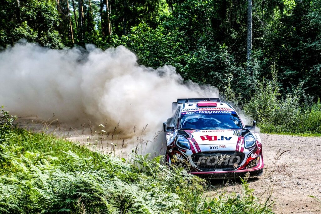 WRCチリ：Mスポーツ・フォード、話題のマルティンス・セスクスを再び起用 – RALLYPLUS.NET ラリープラス