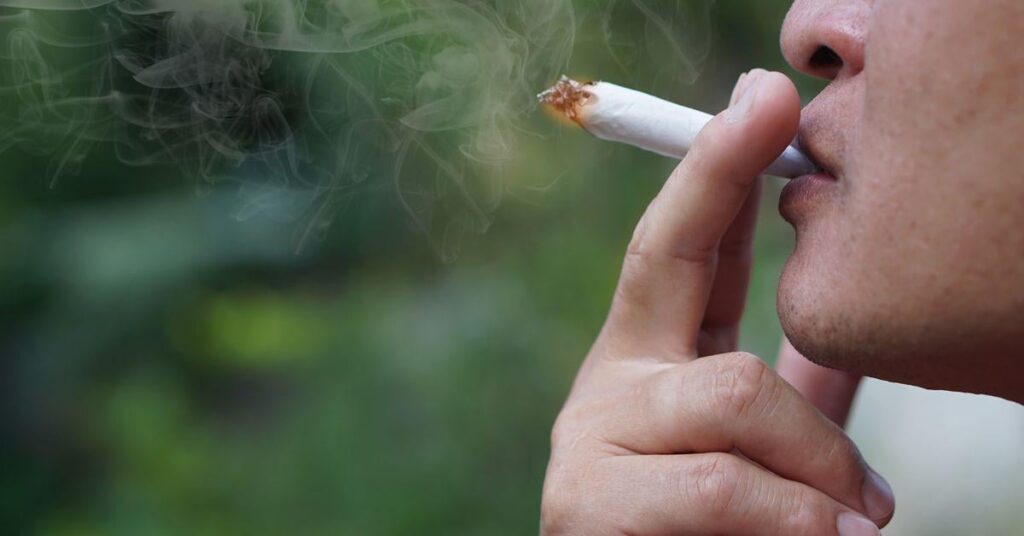 大麻を使用する障害は、口腔がんのリスクをトリプルします