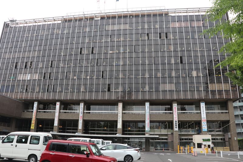 岡山駅前乗車ホーム21日廃止 乗り入れ事業伴い降車口で乗降を – 山陽新聞 岡山市役所