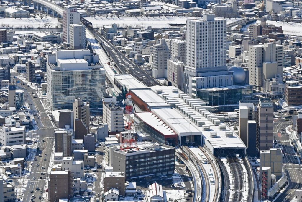 北陸新幹線・福井駅