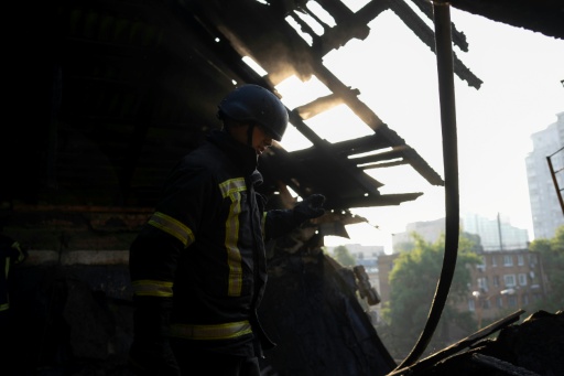 Trump says Ukraine should not target Moscow