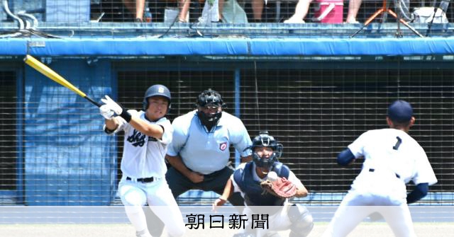 静岡の唐国晃輔選手、チーム初得点呼び込む　敗戦にも「やりきった」 - 高校野球 [静岡県]：朝日新聞