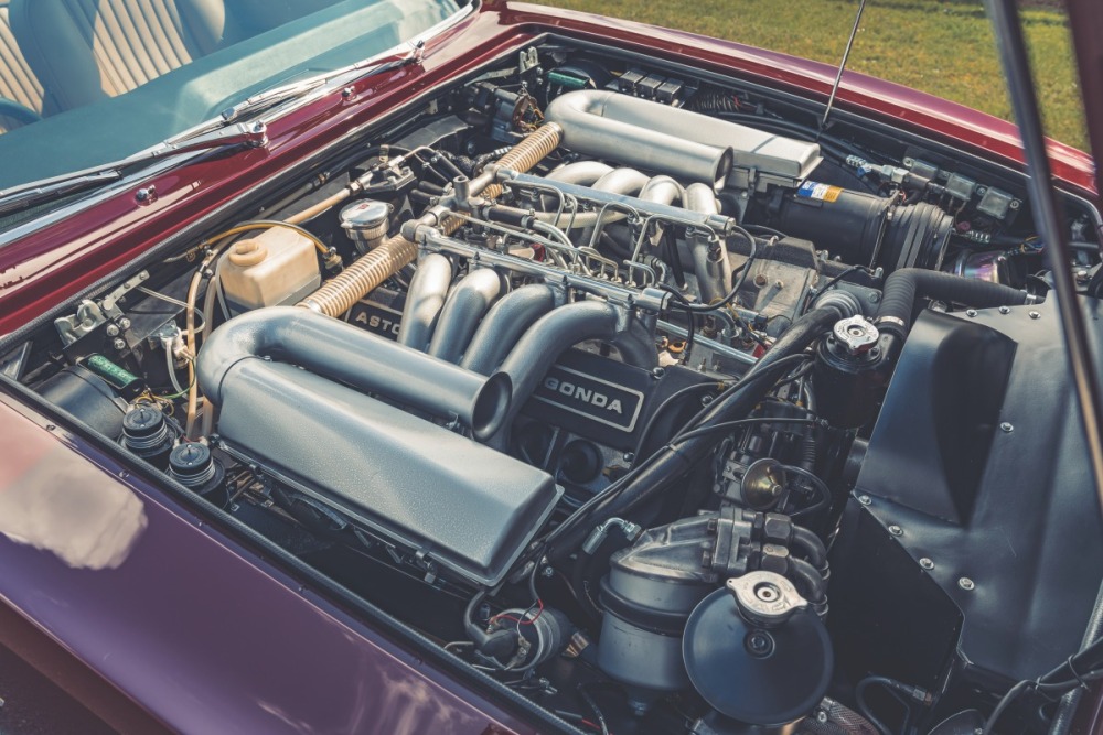 アストン マーティンDBS V8（1969〜1972年／英国仕様）