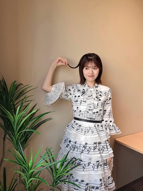 日向坂46・松田好花、“音符まみれ”の衣装を公開！ | 話題の投稿 | スポーツブル (スポブル)
