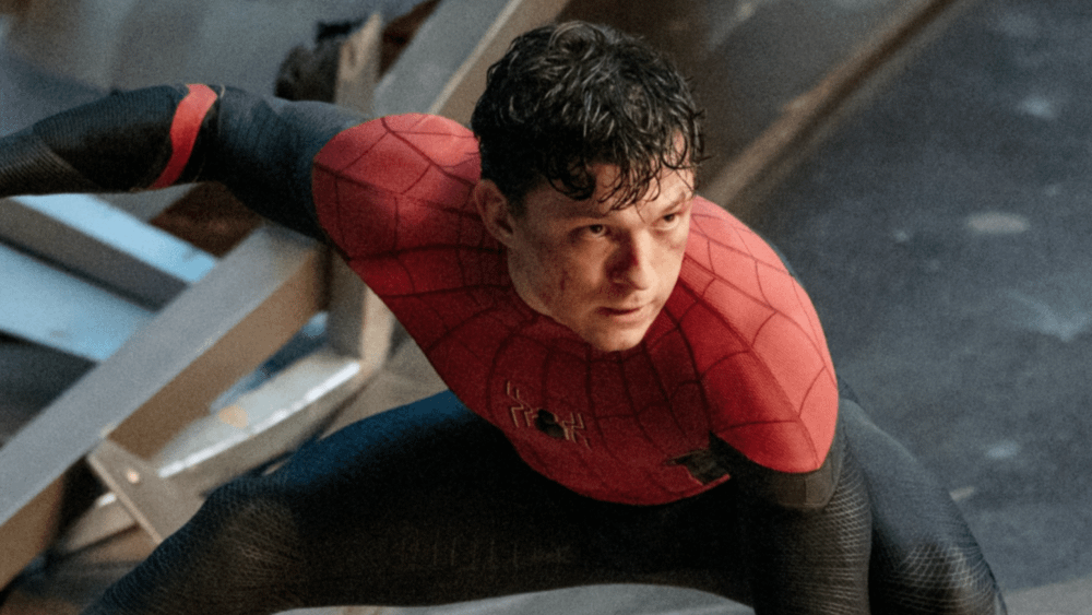 トム・ホランドは、「スパイダーマン：真新しいデイ」は「古い学校の映画製作に戻り、本物の場所で撮影する」と言います。