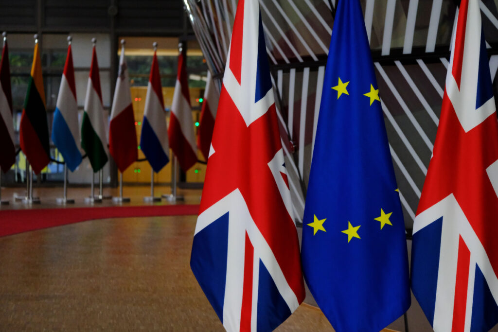 英国「EUに戻りたい。でも…」 “失った特権”に葛藤 - NewSphere