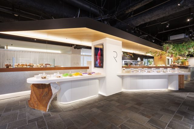 世界が注目するパティスリー。「LA LISTE」で受賞した京都「RAU Patisserie & Chocolate」 (2025年7月7日)