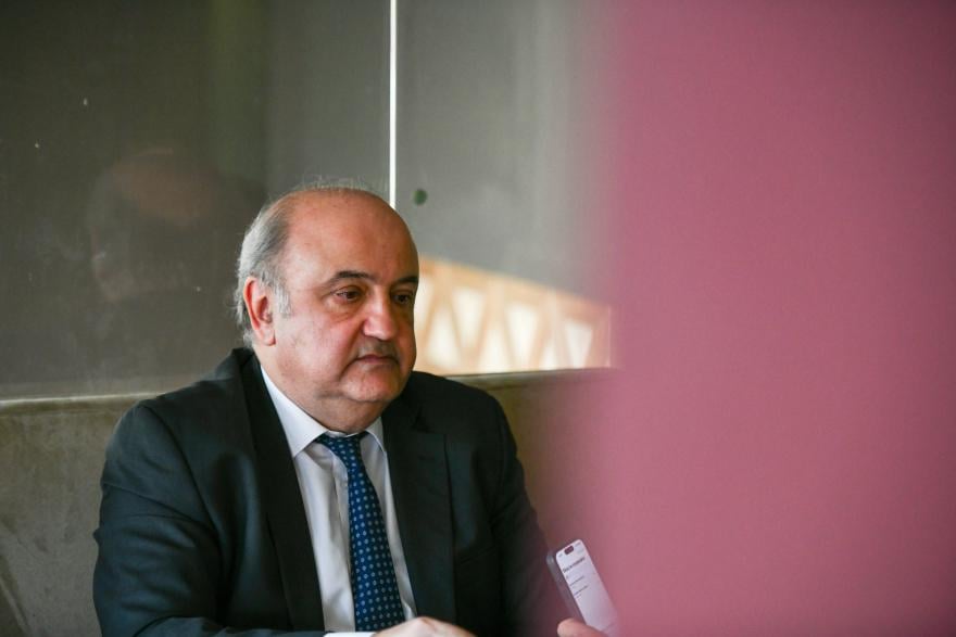 Vassilis Floridisは、新しい最高裁判所の検察官に指名されています - 司法省との親和性の対立（UPD） - プレスプロジェクト - ニュース、分析、ラジオ、テレビ