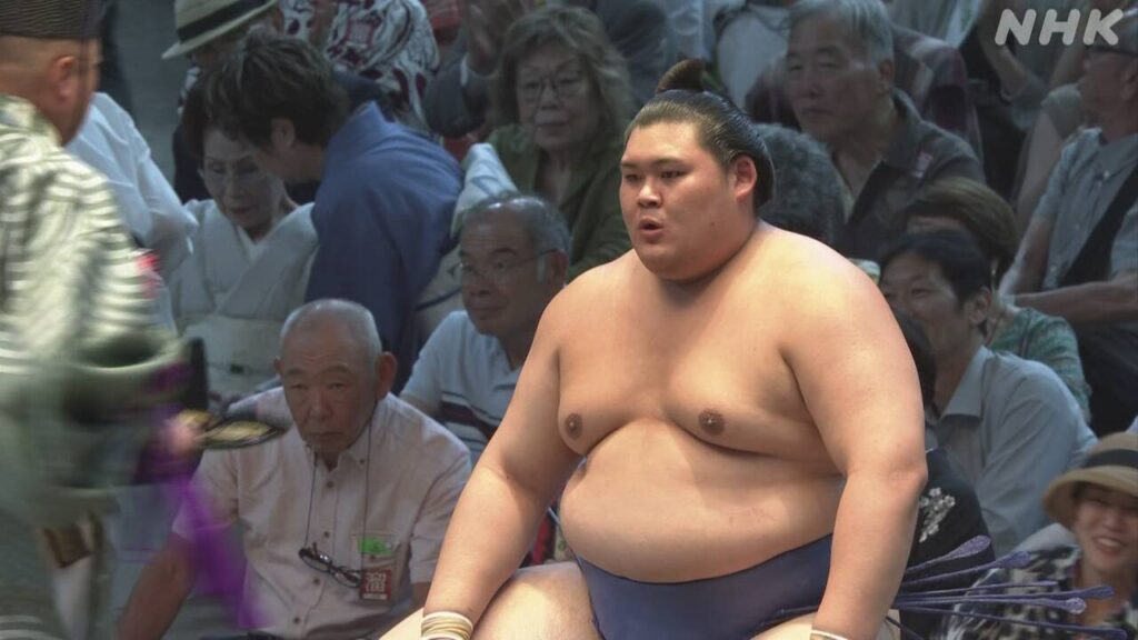 大相撲名古屋場所2日目 新横綱 大の里 安青錦に勝って 2連勝 - nhk.or.jp