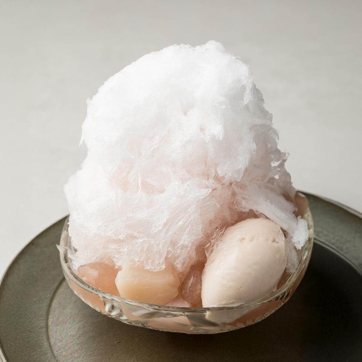 レストラン ローブ「桃 ローズ ライチ」 1,760円 