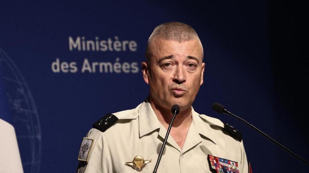 フランスはヨーロッパにおけるロシアの「主な敵」です、とフランスの陸軍長は言います