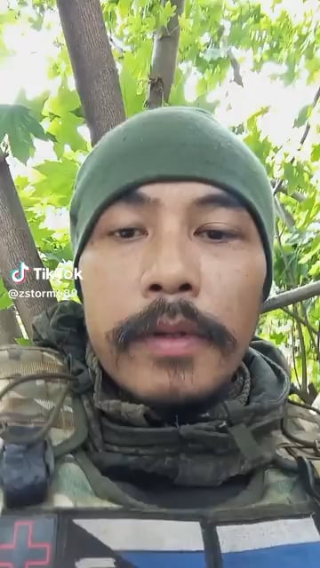 ロシア軍に加わった元インドネシア海兵隊員は、インドネシア政府にロシア国防省との契約を終わらせ、インドネシア市民権を回復するよう求めています