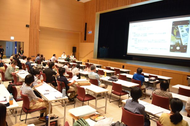 沖縄戦継承　課題語る　歴史修正主義に危機感県地域史協