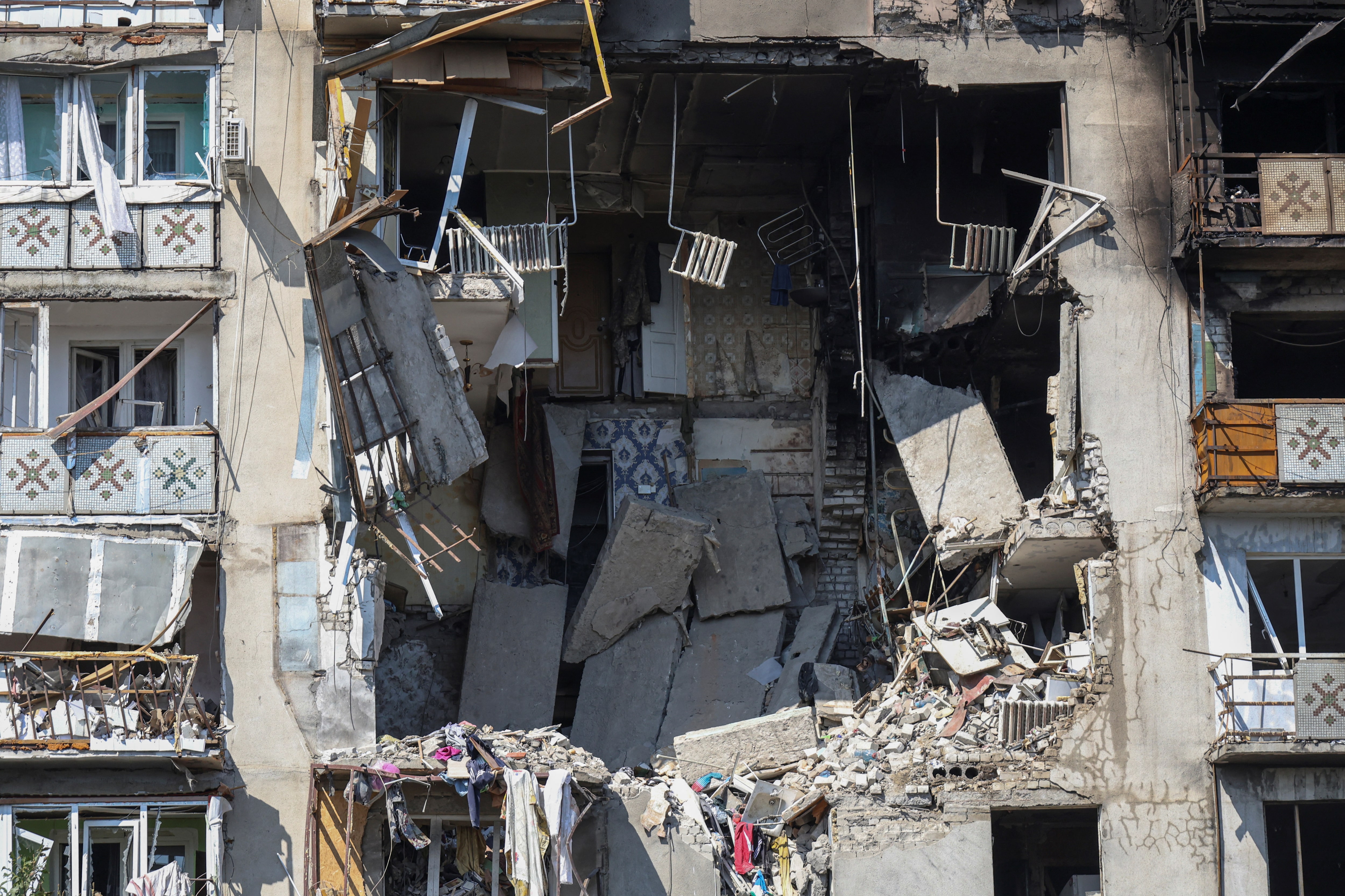 ウクライナとロシア、黒海沿岸を攻撃　和平協議直後