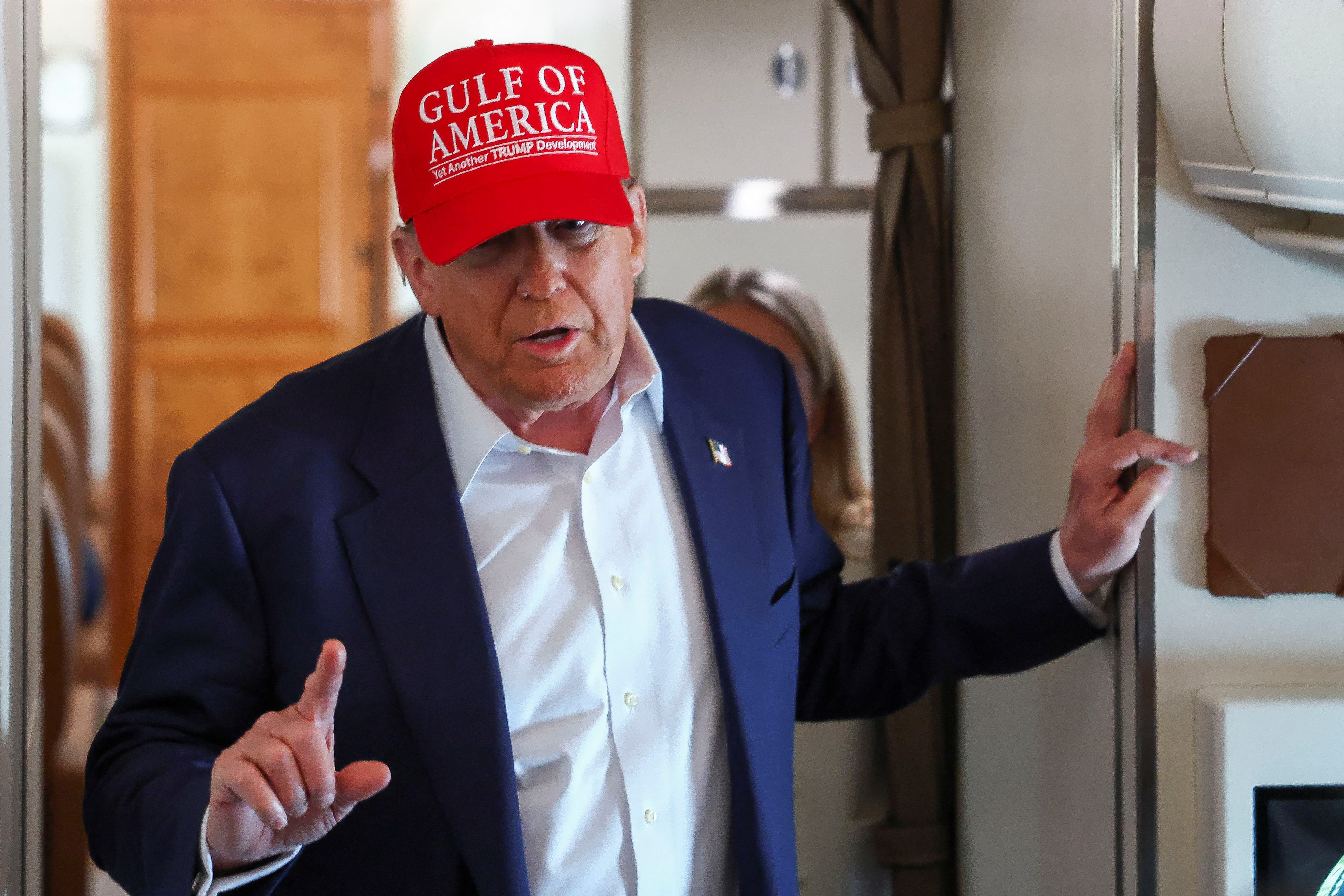 トランプ氏、必要ならイランと会談と発言