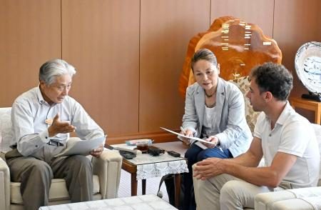 仏人女性の兄、栃木県知事に面会　日光で行方不明になってから７年 - 琉球新報デジタル