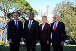 ＡＵＫＵＳ堅持で英豪合意  - Miyanichi e-press