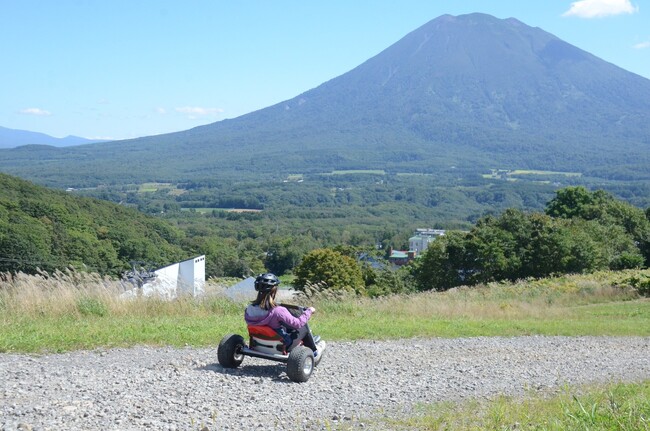 2025 年夏の注目アクティビティ！　ニセコ東急 グラン・ヒラフに北海道初の「マウンテンカート」登場 (2025年7月1日) - エキサイトニュース