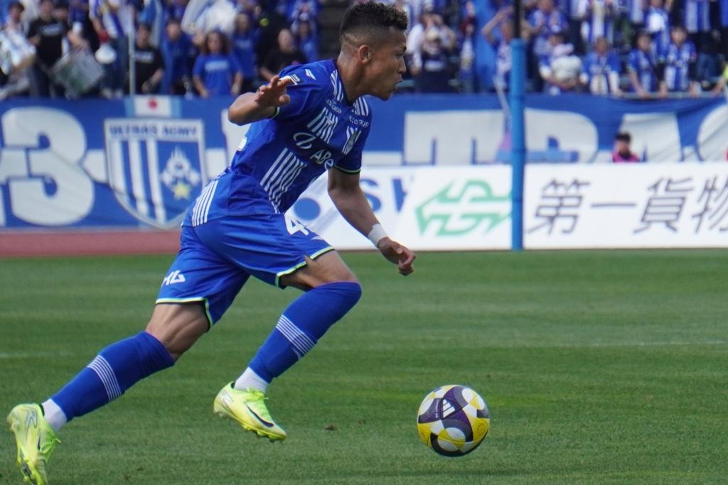 千葉キラーが千葉に！？ジェフユナイテッド千葉新加入FWイサカ・ゼインは17季ぶりJ1復帰のピースとなれるか (2025年7月18日) - エキサイトニュース