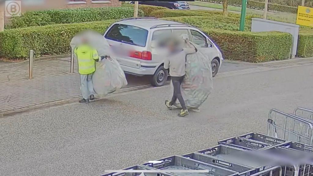 スーパーマーケットのCuijkで盗まれた膨大な量の預金ボトル