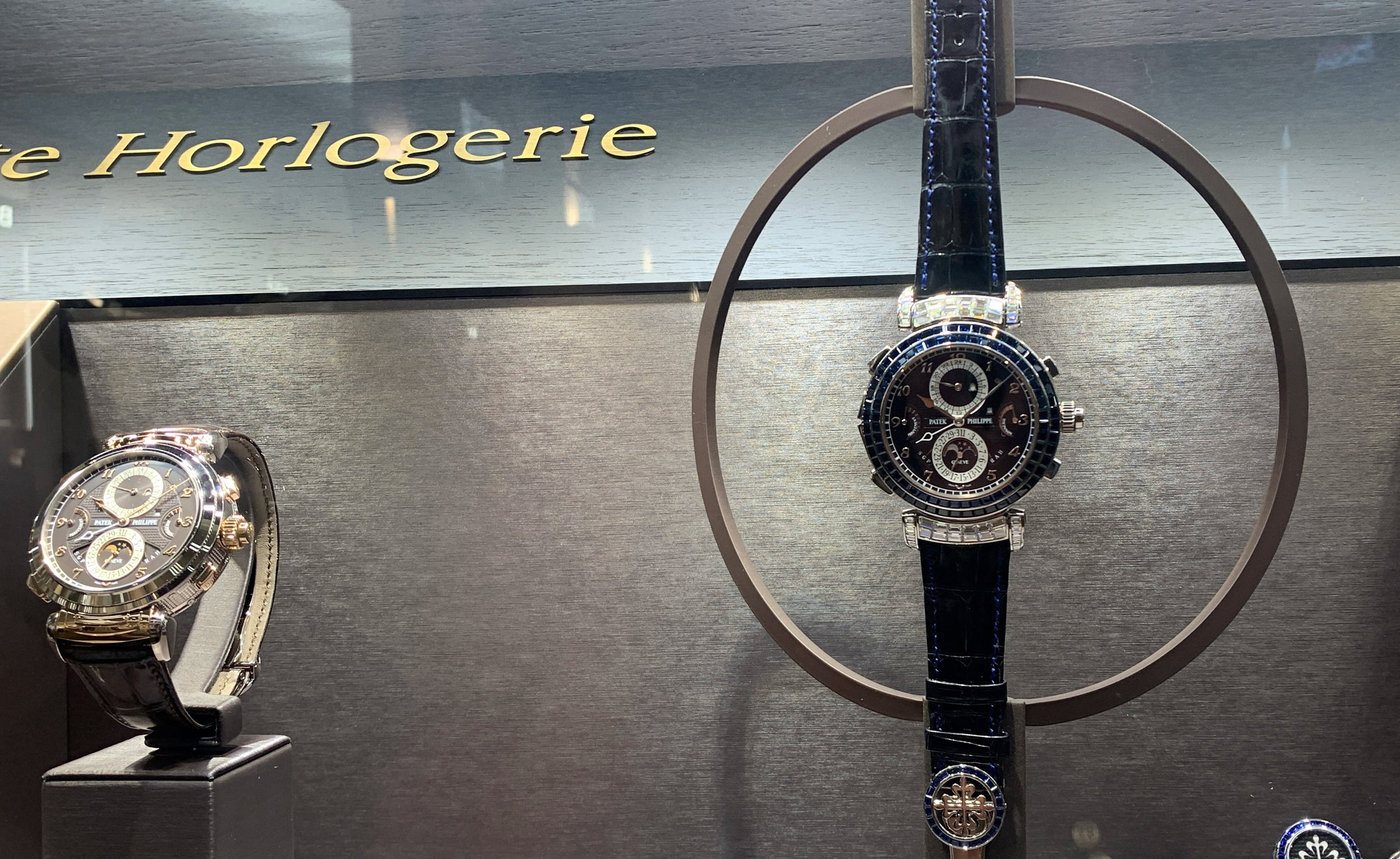 アングル：スイスの高級腕時計店も苦境、トランプ関税にフラン高が追い打ち