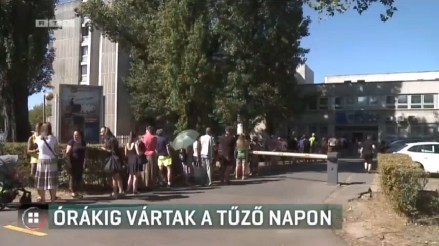 患者はイメージングの予約を得るためにGyőrの病院で何時間も待ち行列を送っていました -  MRまたはX -Rayの試験のために月に1回しかリクエストできません