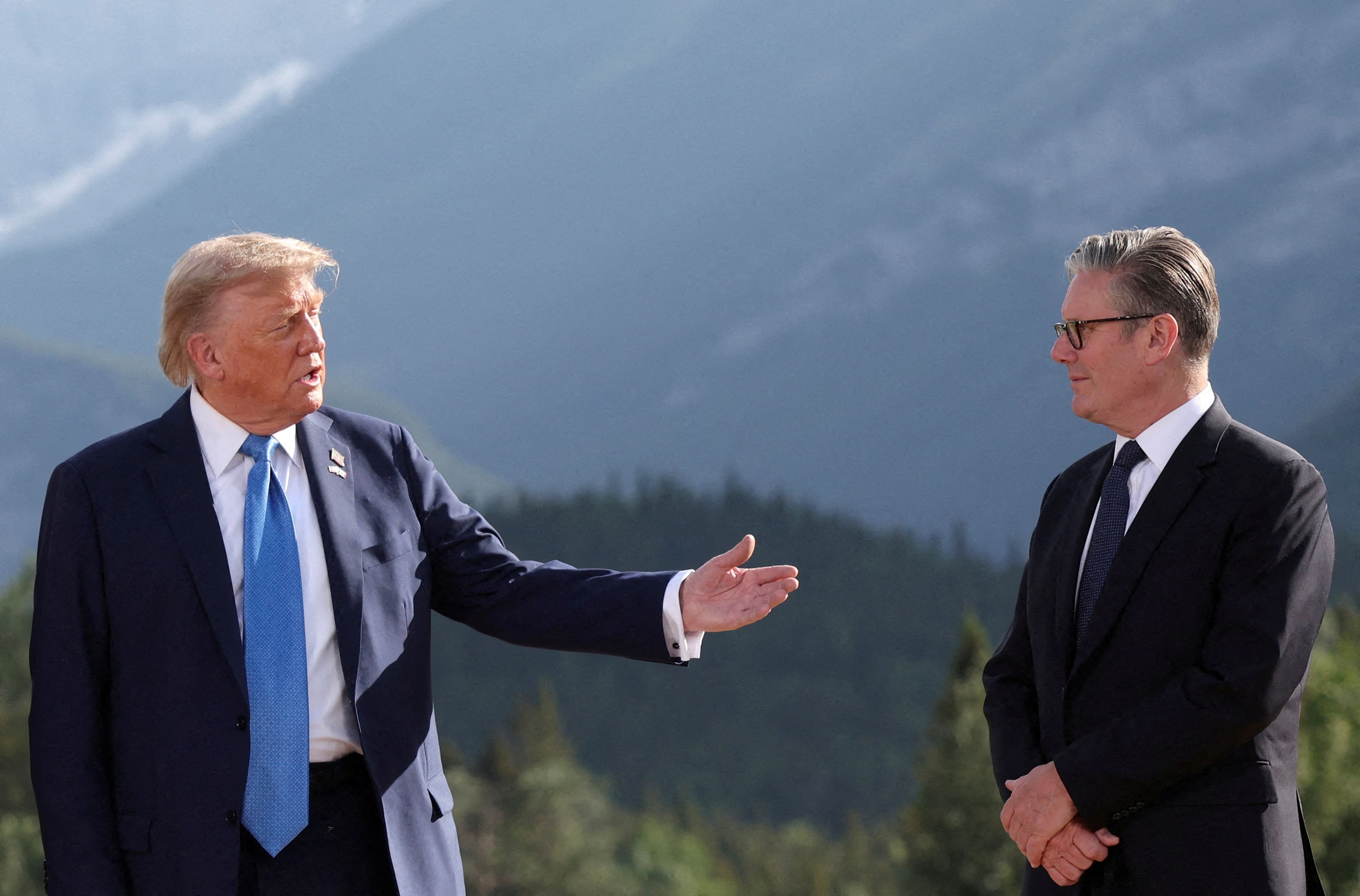 トランプ氏「英は米のために戦うが、ＥＵは疑問」　通商交渉に影響