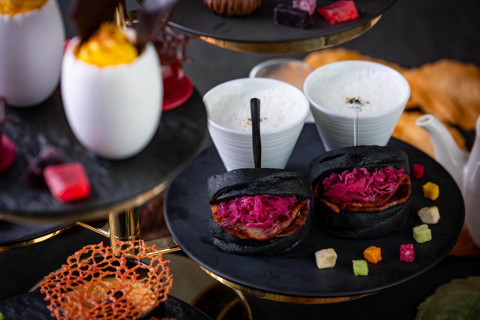ザ・プリンス パークタワー東京のハロウィンアフタヌーンティー、“ドクロ浮かぶ”ゼリーや箒型ショコラ｜写真5